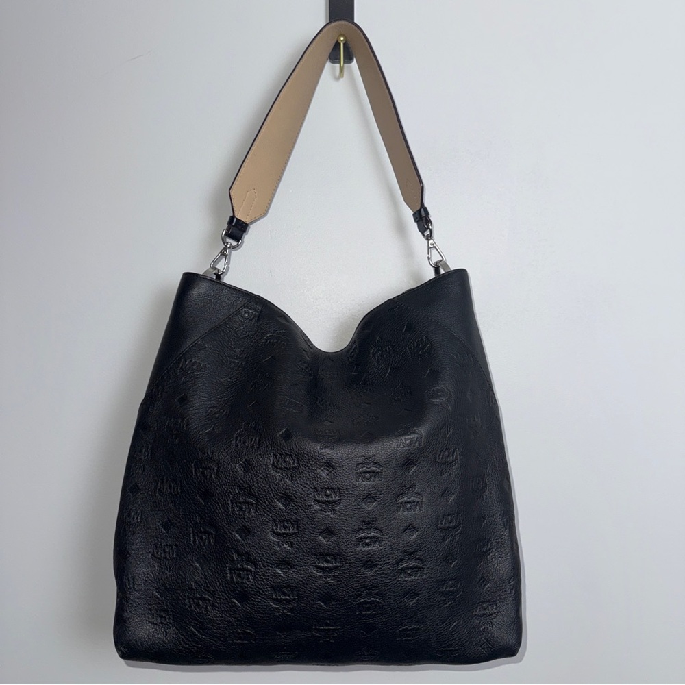 MCM Klara Large Black Leather Shoulder Bag - Picture 6 of 13